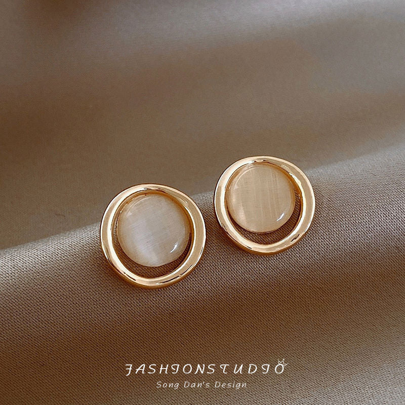 Aretes 681