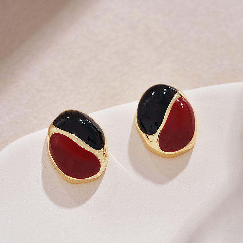 Aretes 666