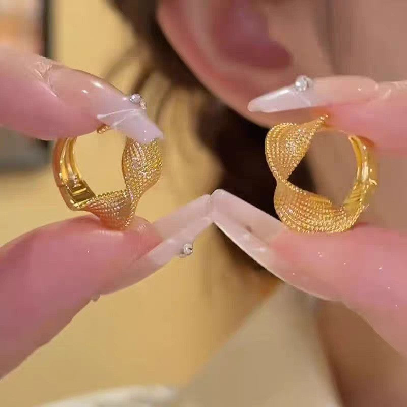 Aretes 528
