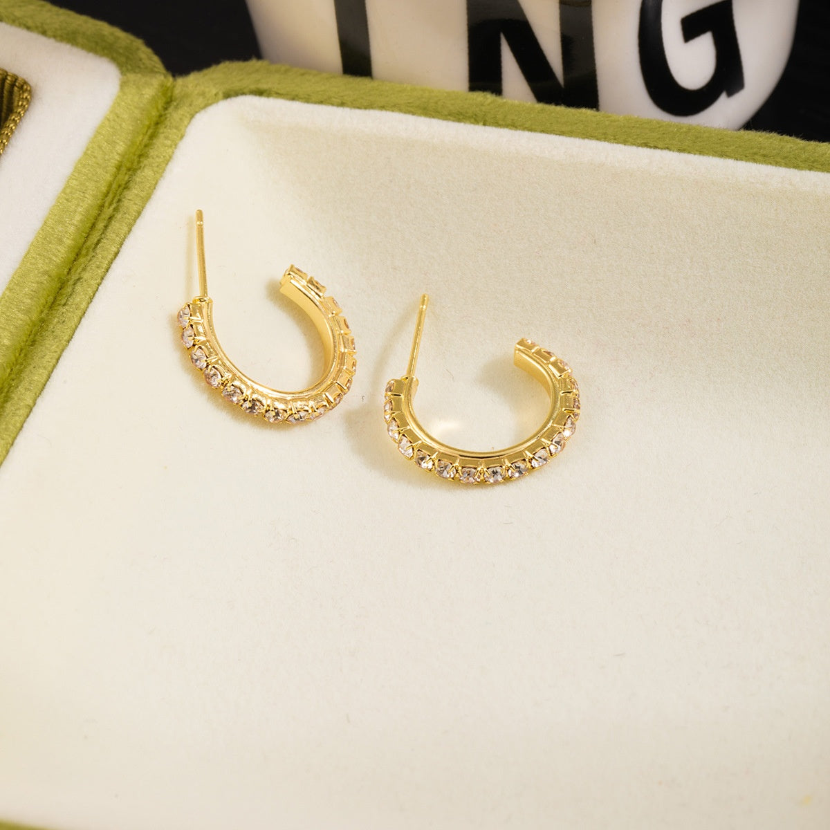 Aretes 1164