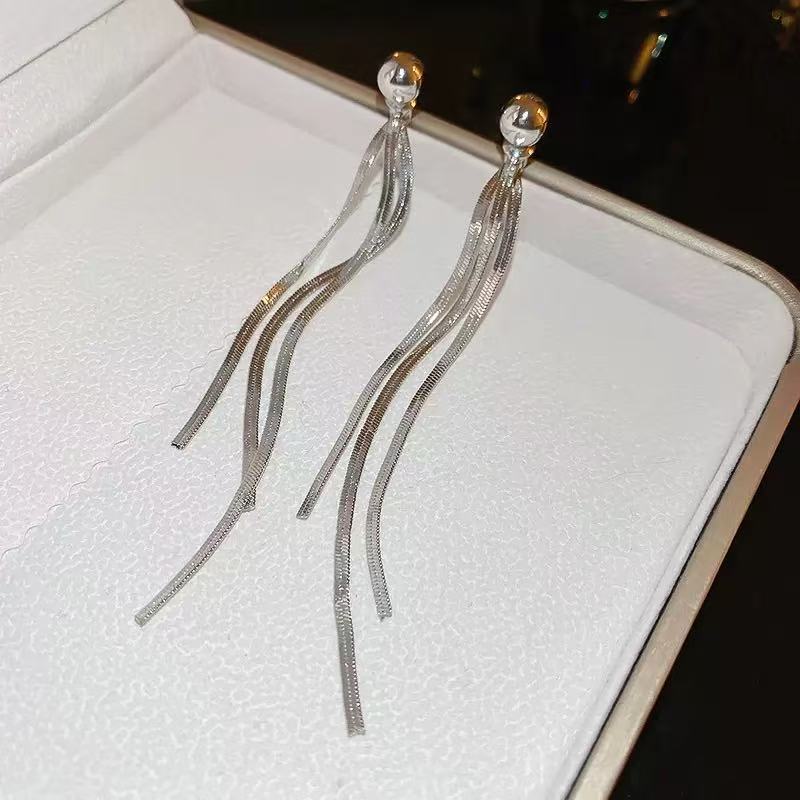 Aretes 335