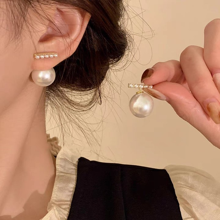 Aretes 709