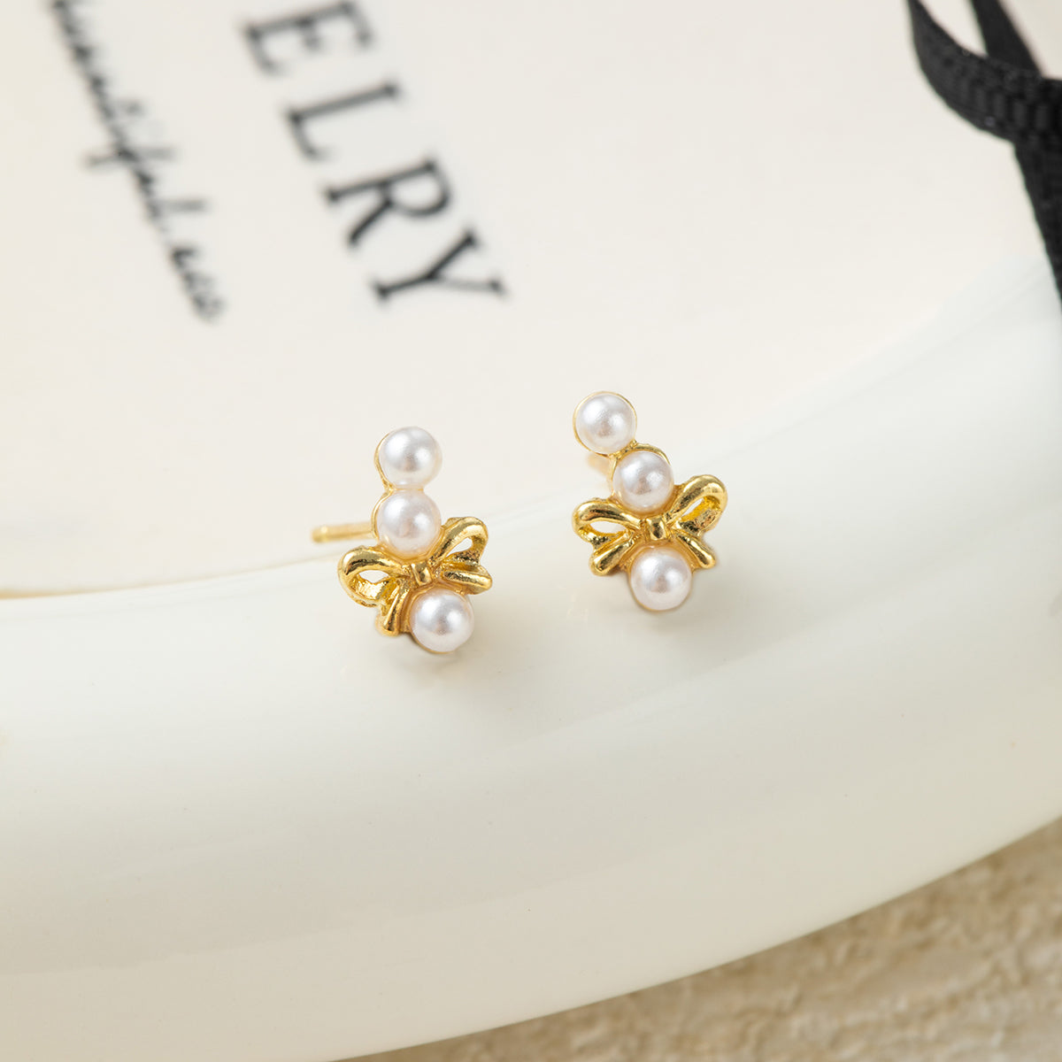 Aretes 1205