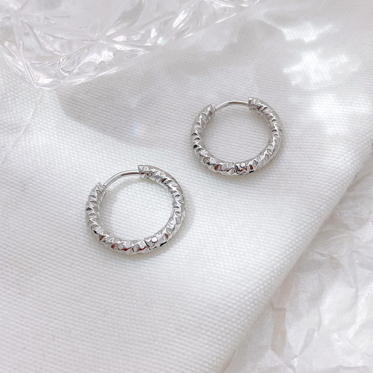 Aretes Inox 670