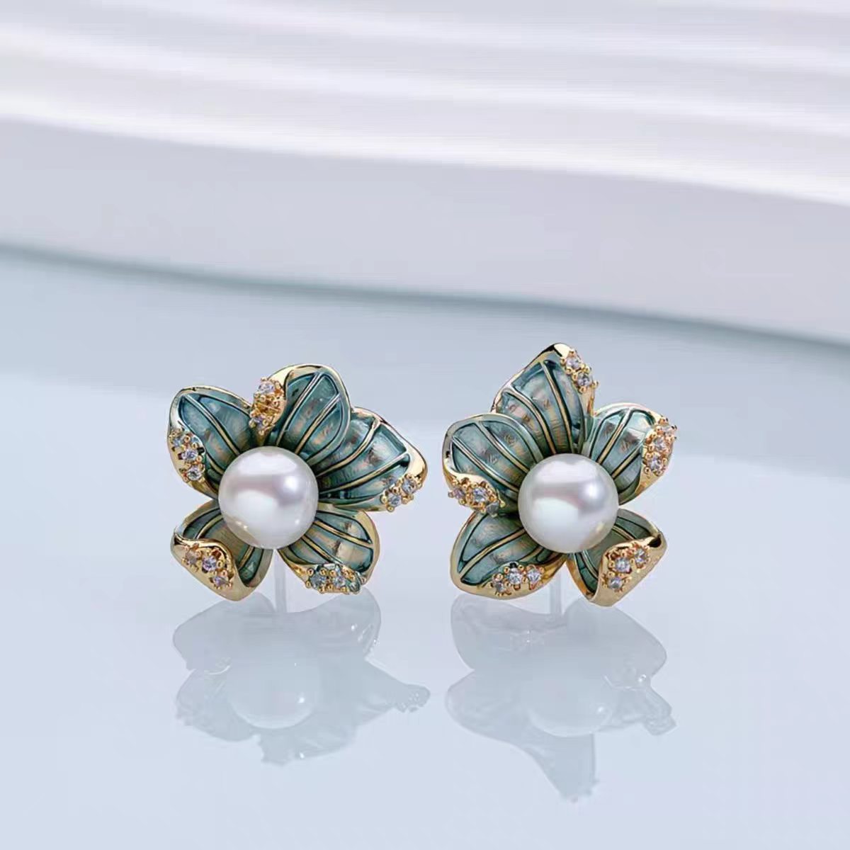 Aretes 1218