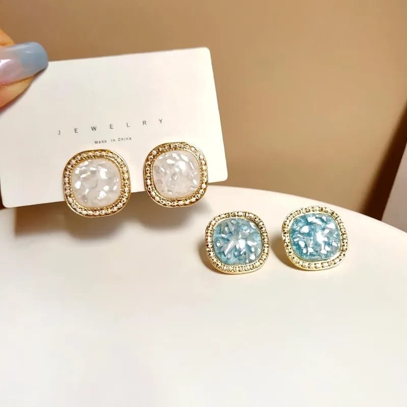 Aretes 79