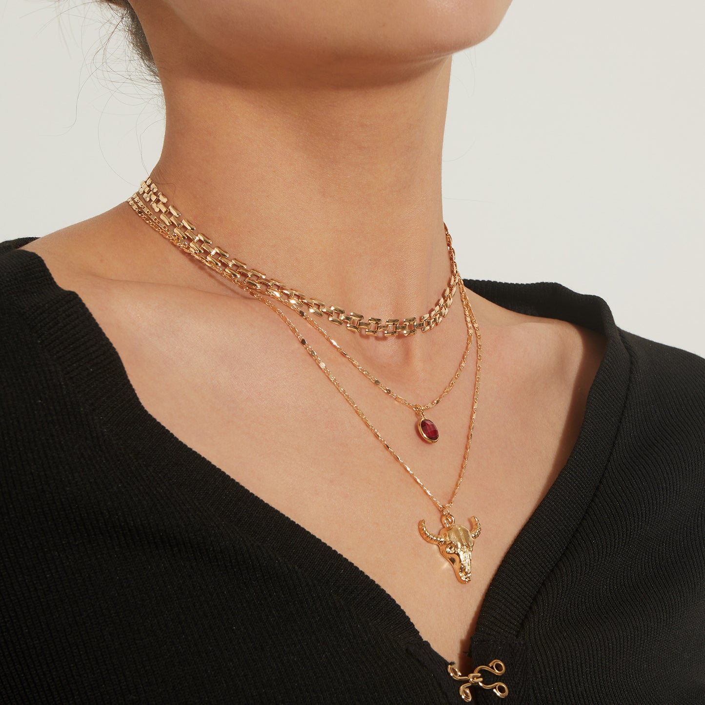 Collar 19