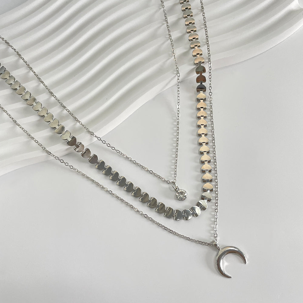 Collar 16