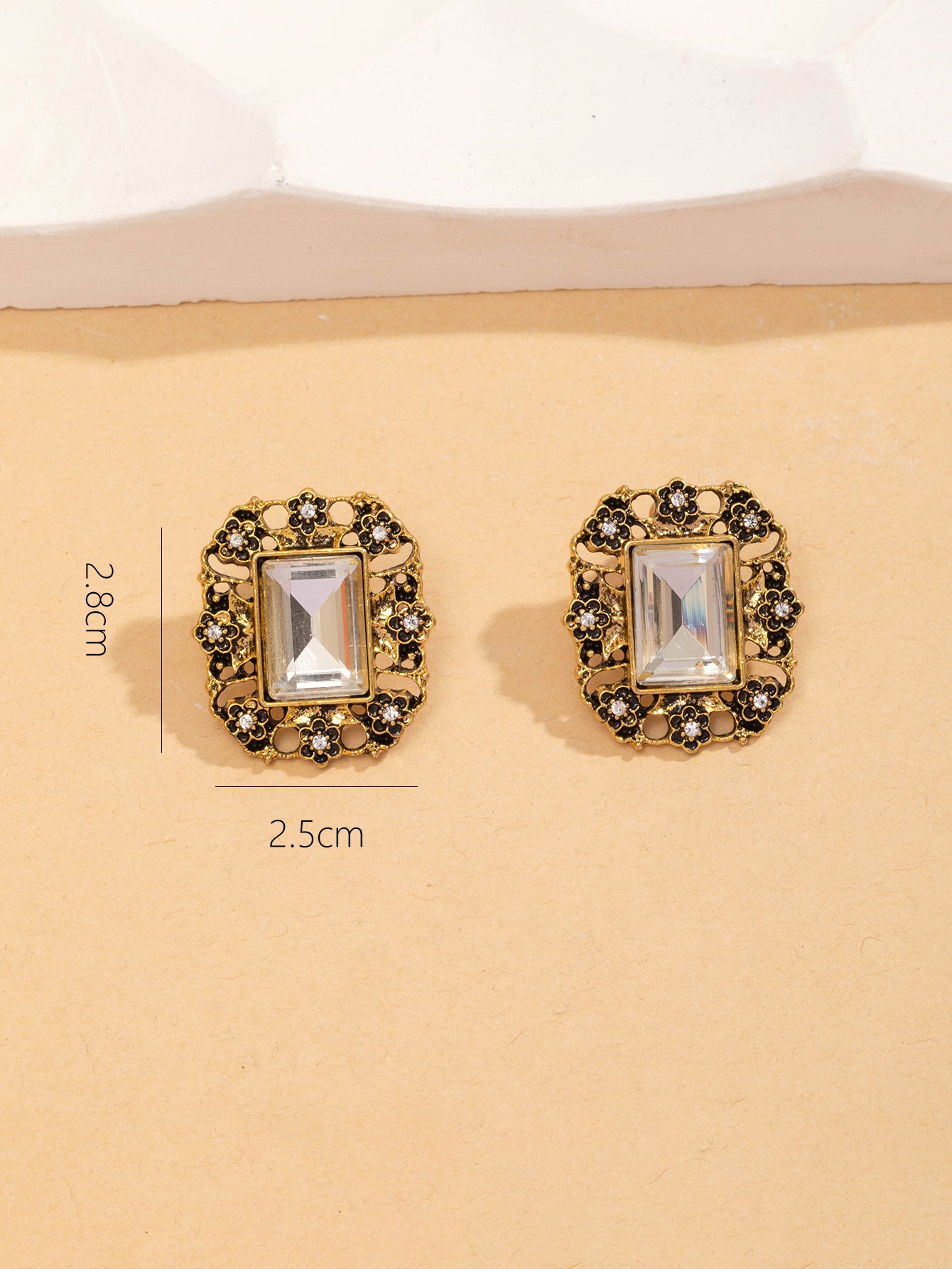 Aretes 89