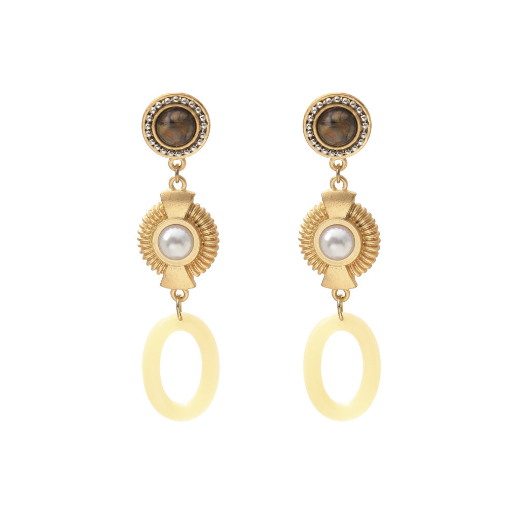 Aretes 353