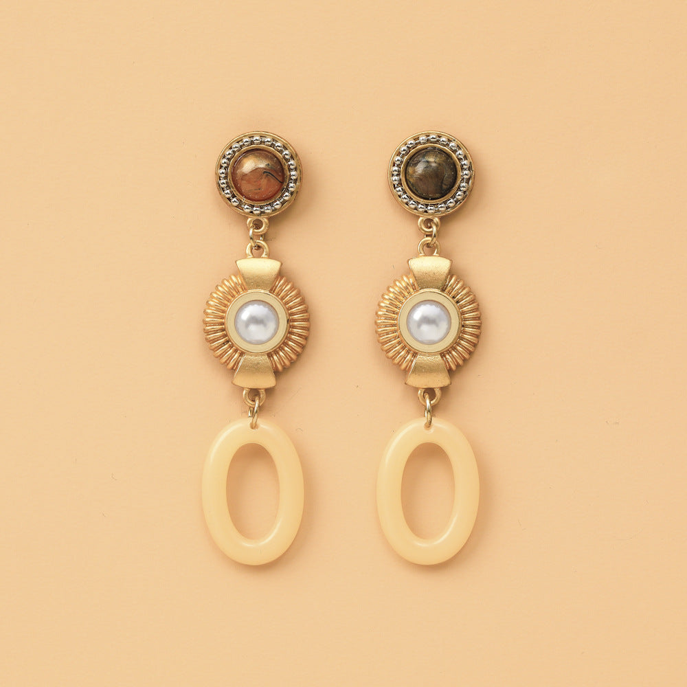 Aretes 353