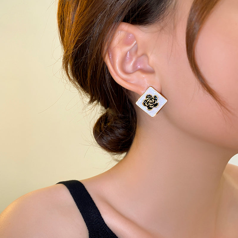 Aretes 211