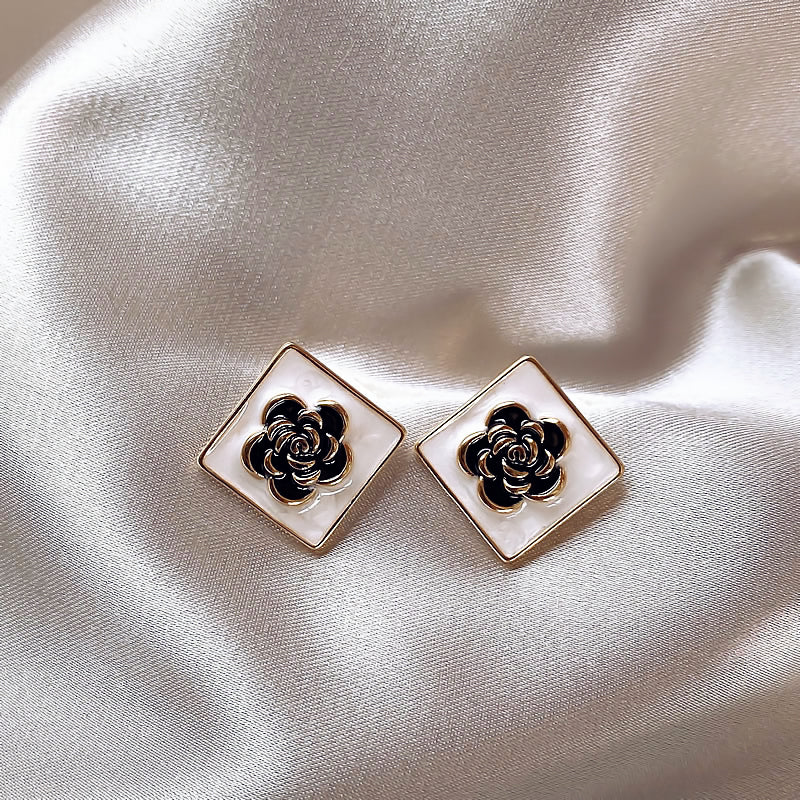 Aretes 211