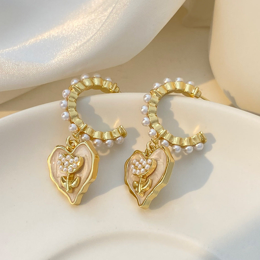 Aretes 212