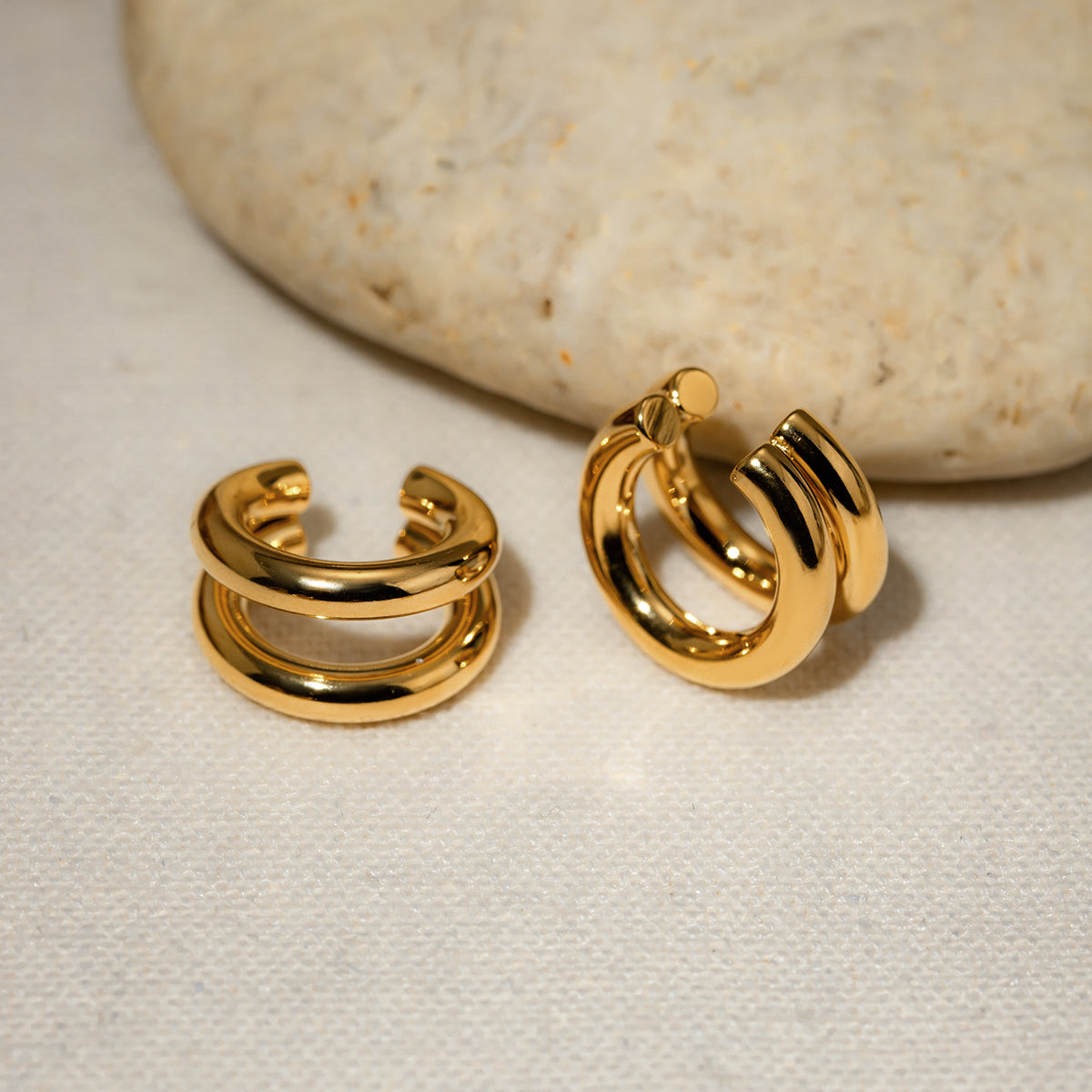 1 Pair Simple Style Classic Style Solid Color Plating 304 Stainless Steel 18K Gold Plated Ear Cuffs