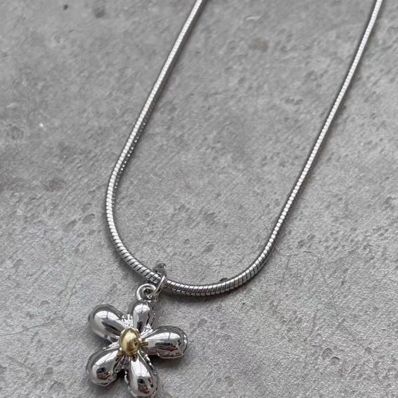 Collar inox, chapado 76