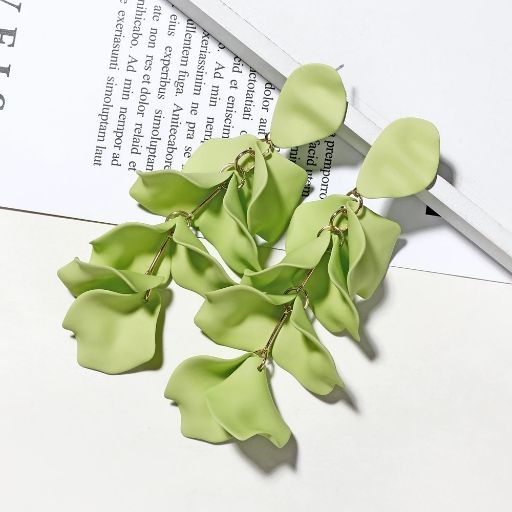 Aretes delaina bosque