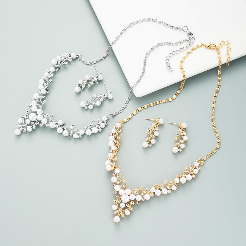 Collar mas aretes targarita gold