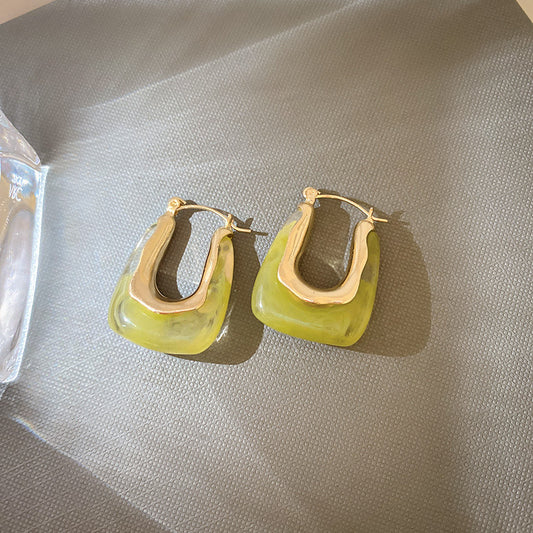 Aretes 809