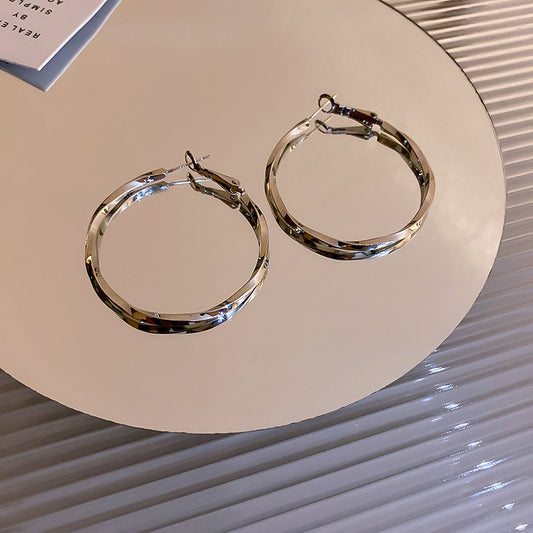 Aretes 557