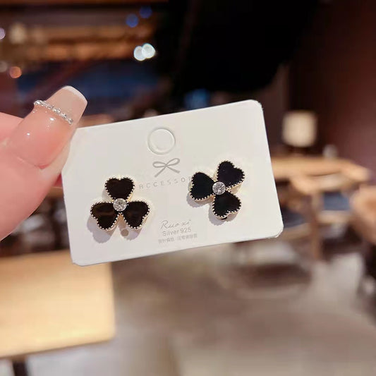 Aretes 172