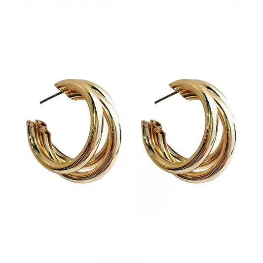Aretes 1562