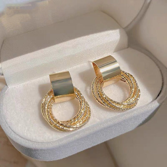 Aretes 1000