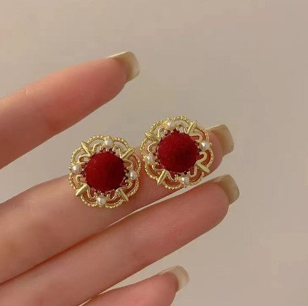Aretes 705