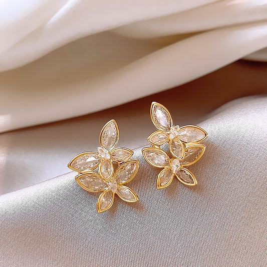 Aretes 821