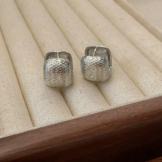 Aretes 857