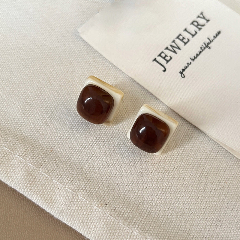 Aretes 552