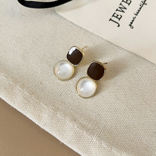 Aretes 502