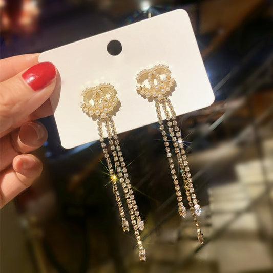 Aretes 888