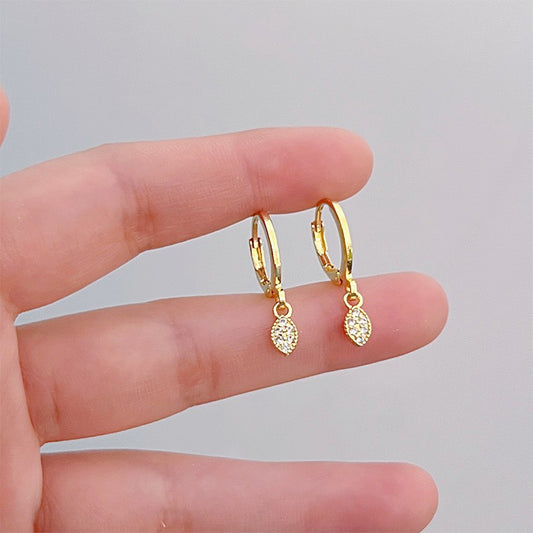 Aretes 536
