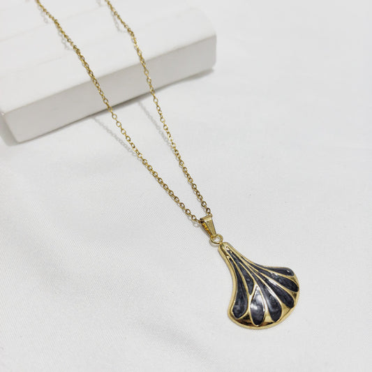 Collar inox chapado 147