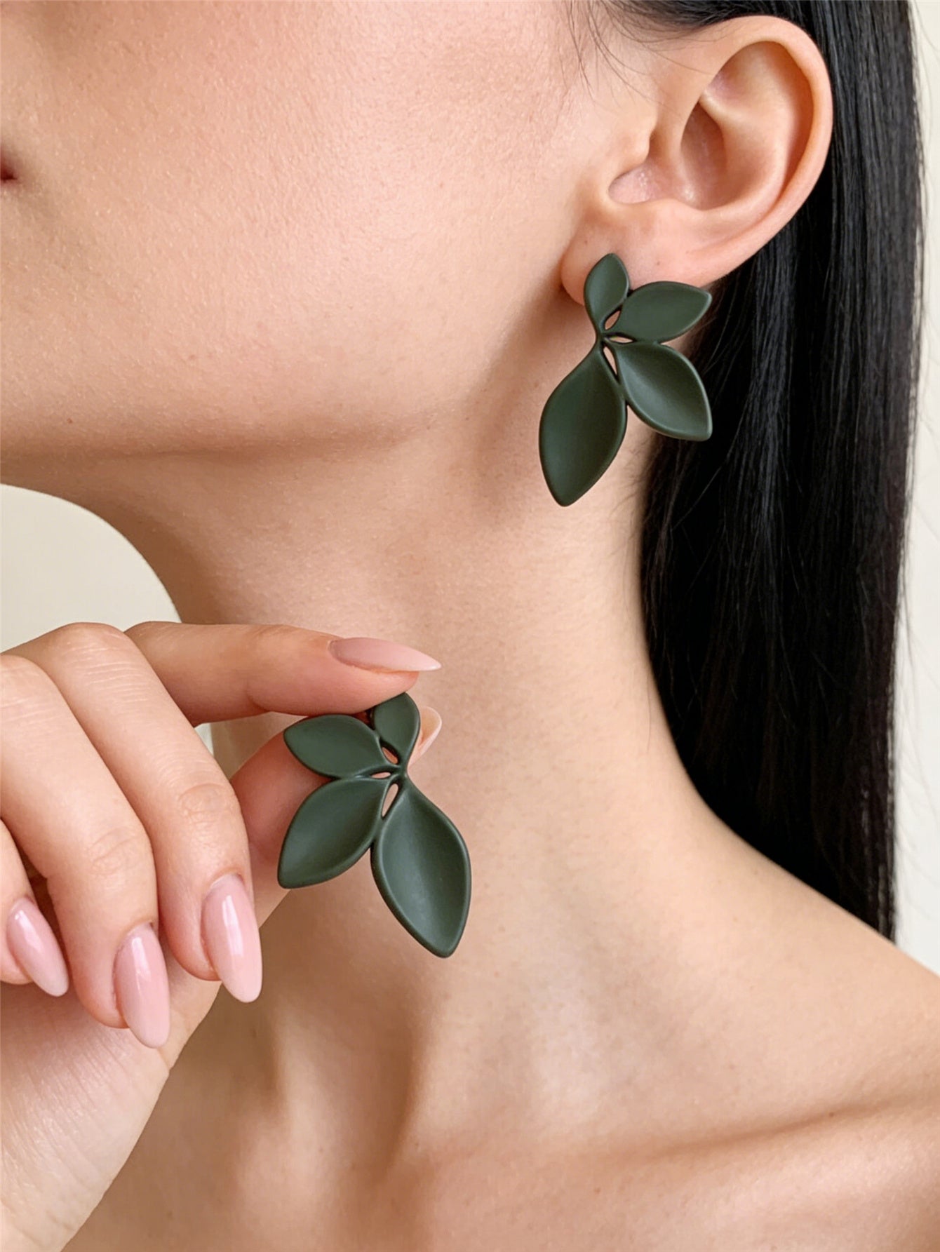 Aretes 593