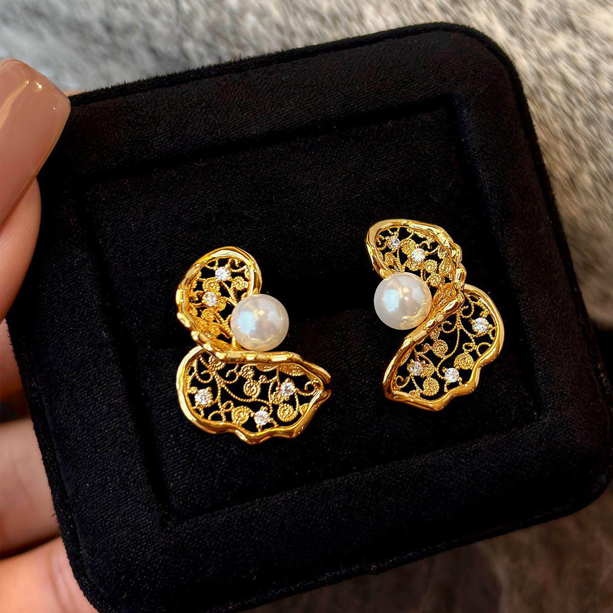 Aretes 1279
