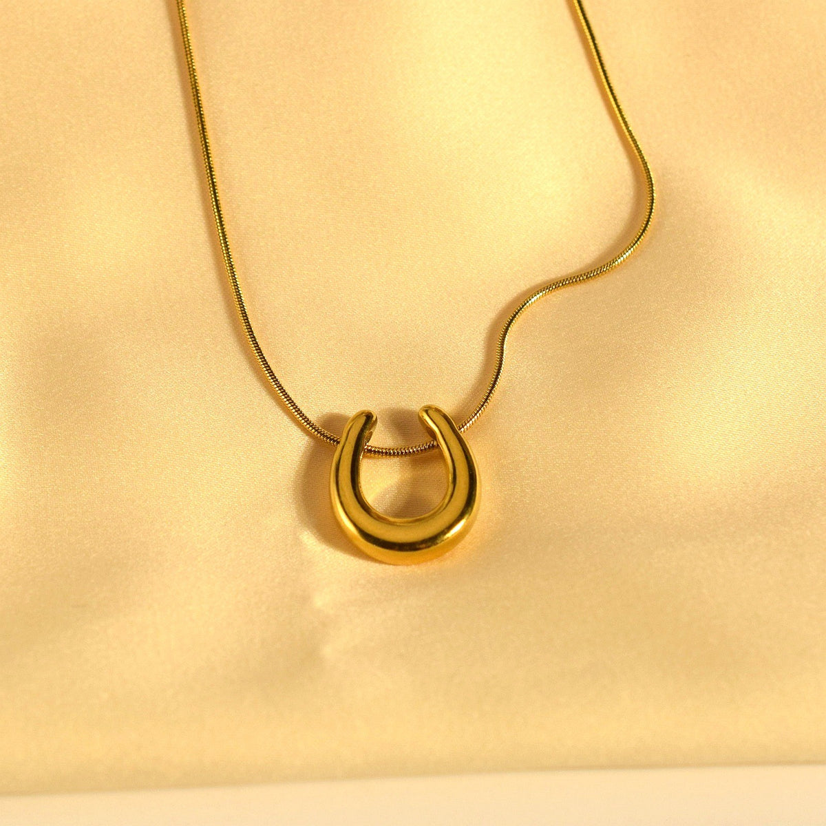 Collar inox chapado 328