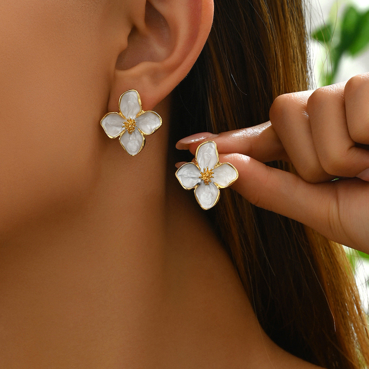 Aretes 1252