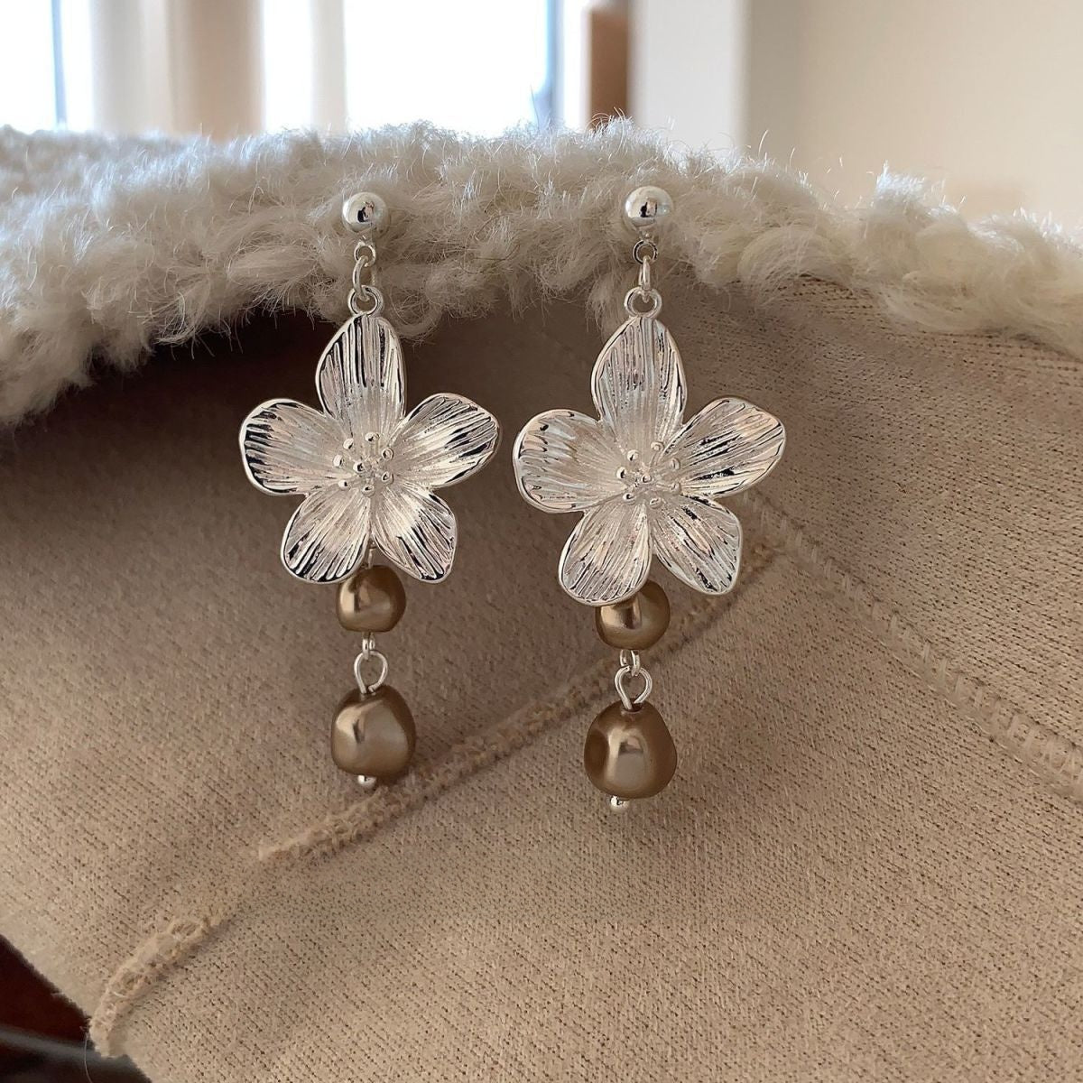 Aretes 1067
