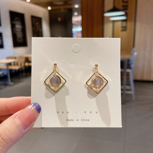 Aretes 1304
