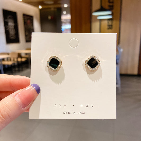 Aretes 1307