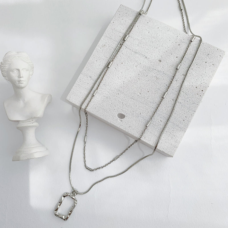 Collar 168