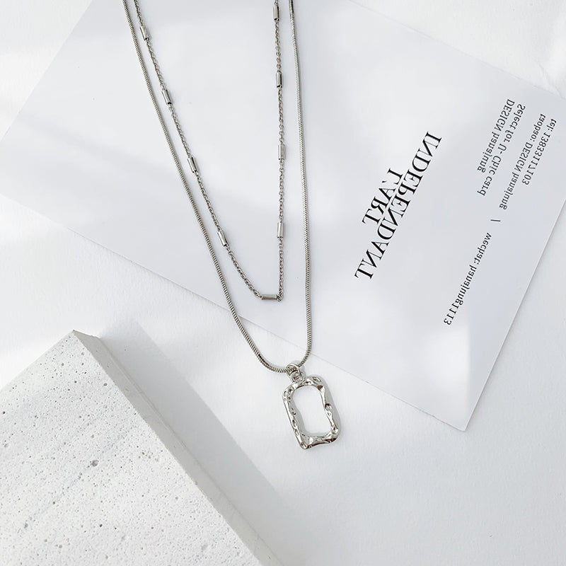 Collar 168