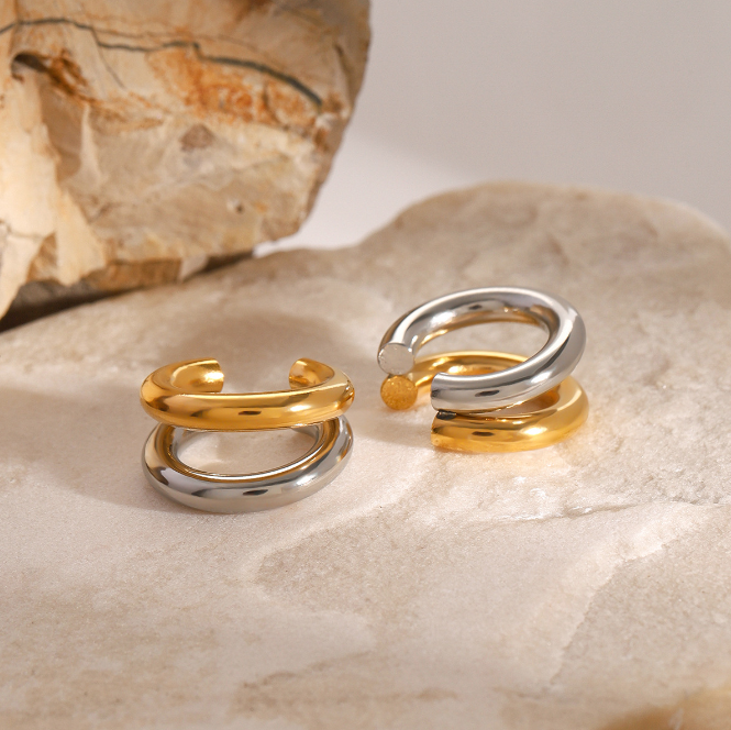 1 Pair Simple Style Classic Style Solid Color Plating 304 Stainless Steel 18K Gold Plated Ear Cuffs