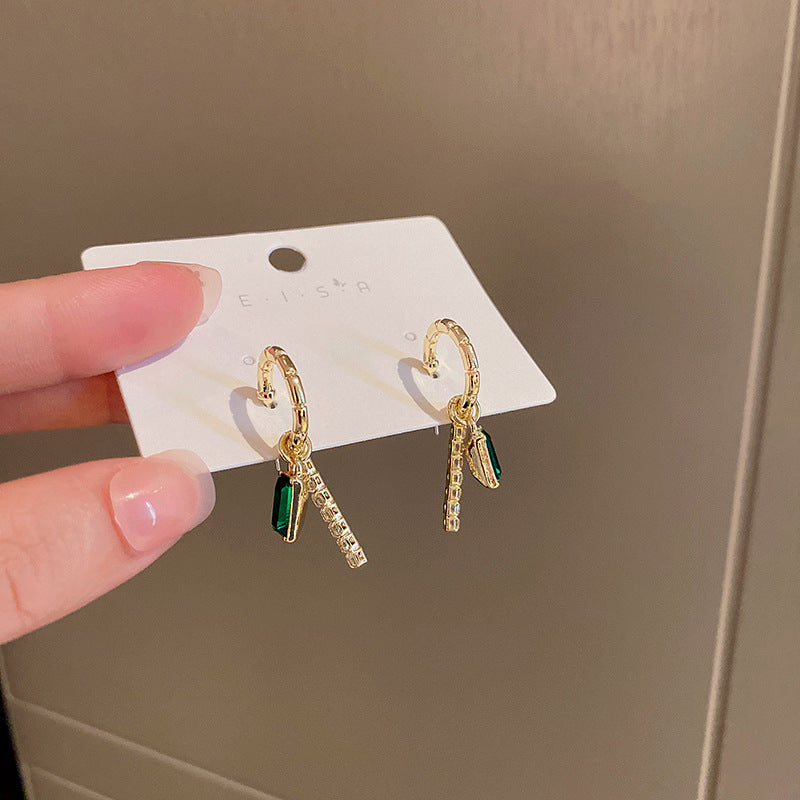 Aretes 703