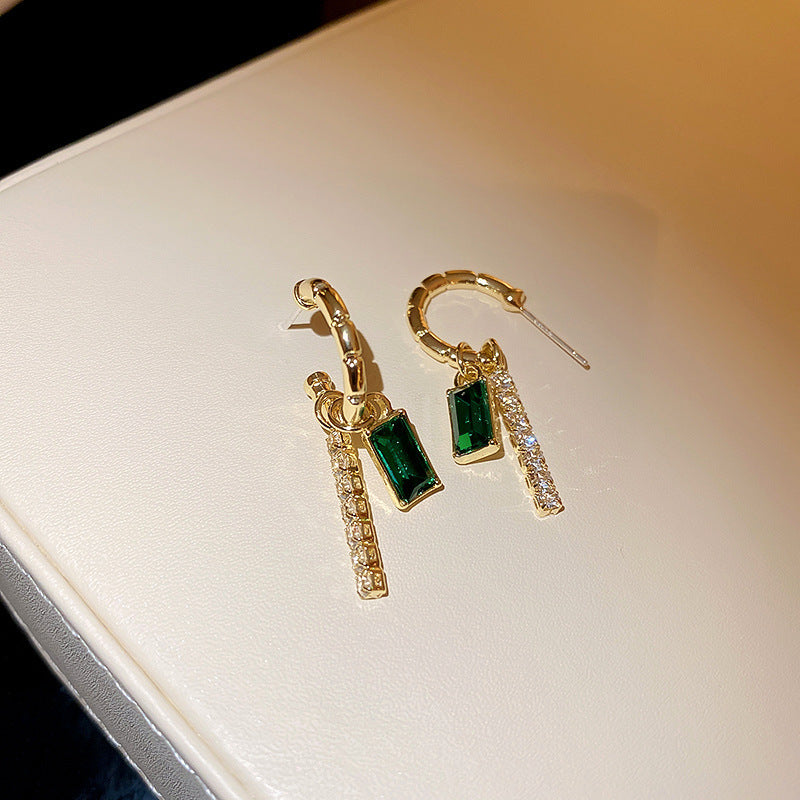 Aretes 703